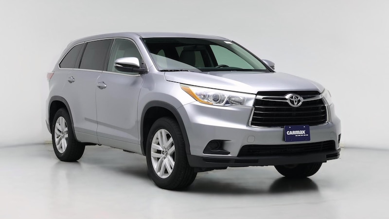 2016 Toyota Highlander LE Hero Image