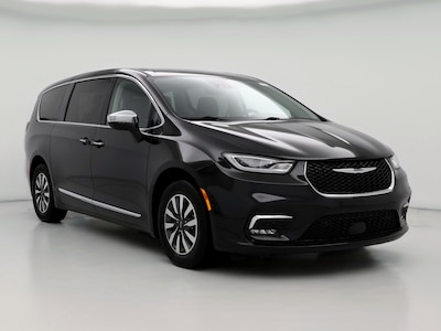 2022 Chrysler Pacifica Hybrid Limited -
                Huntsville, AL