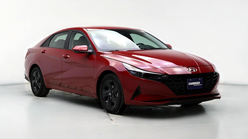 2023 Hyundai Elantra SEL Hero Image