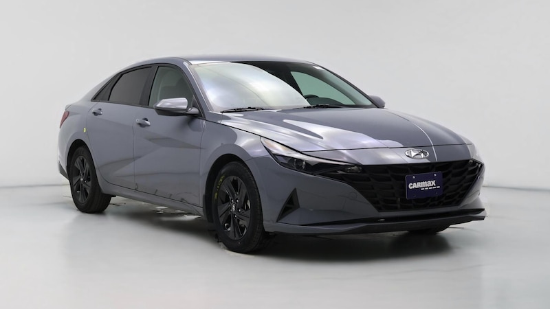 2023 Hyundai Elantra SEL Hero Image