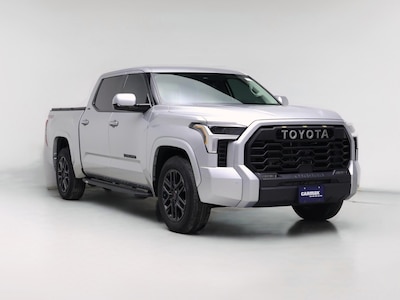 2022 Toyota Tundra SR5 -
                Schaumburg, IL