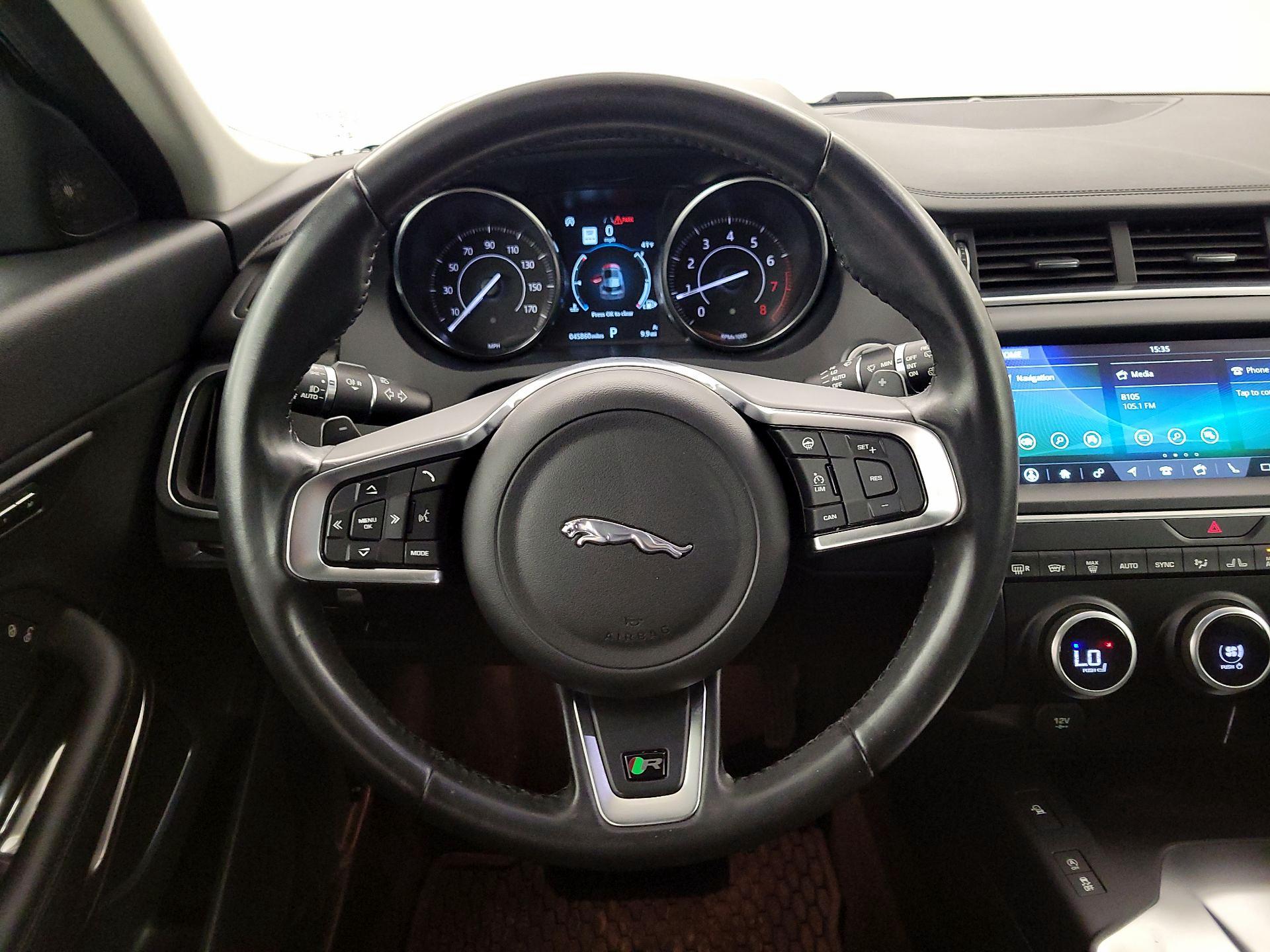 Thumbnail: 2020 Jaguar E-Pace - 10