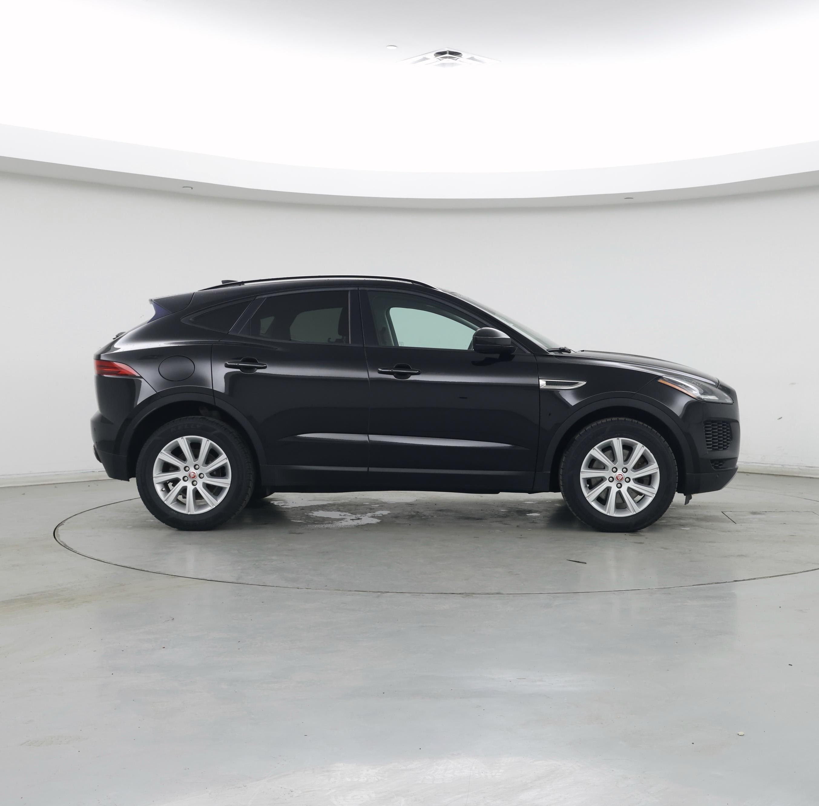Thumbnail: 2020 Jaguar E-Pace - 7