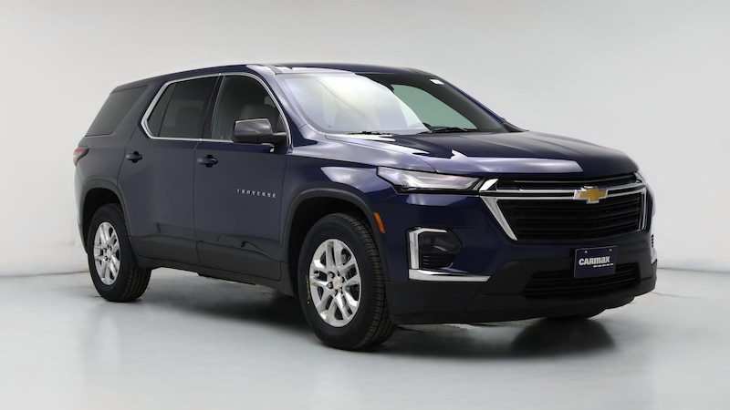 2022 Chevrolet Traverse LS Hero Image