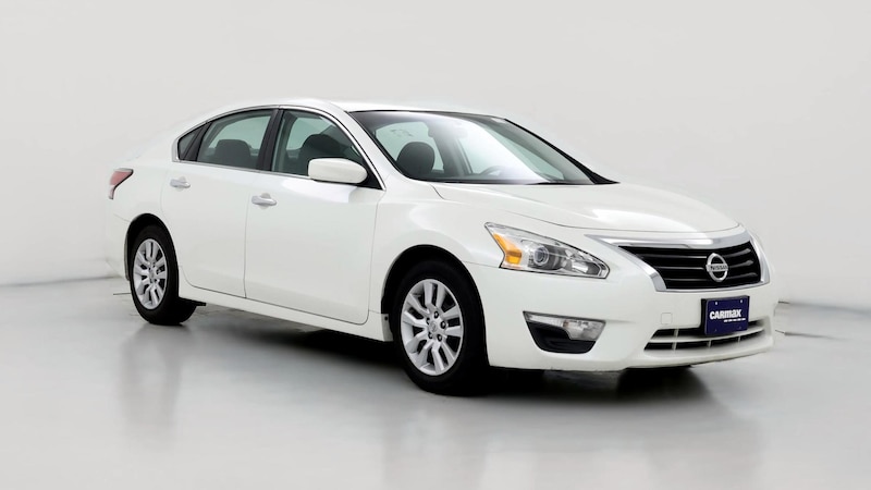 2014 Nissan Altima S Hero Image