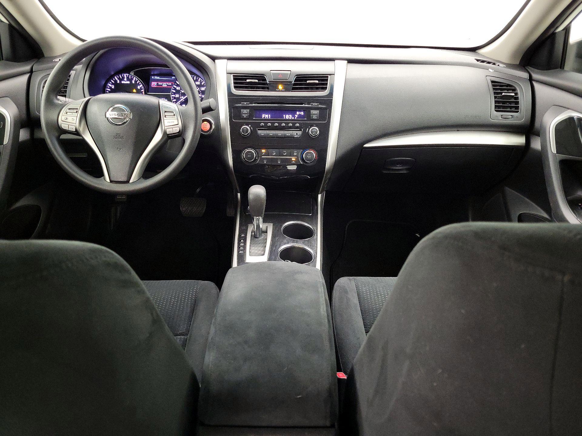 Thumbnail: 2014 Nissan Altima - 9