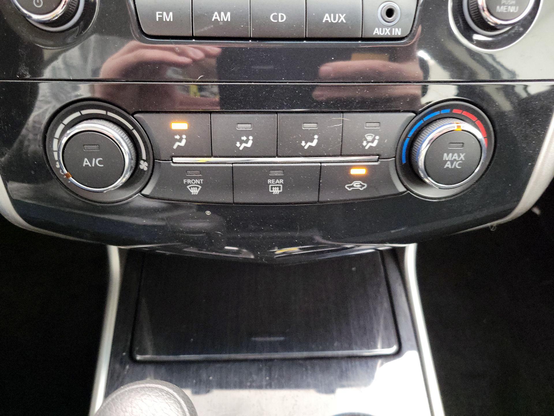 Thumbnail: 2014 Nissan Altima - 14