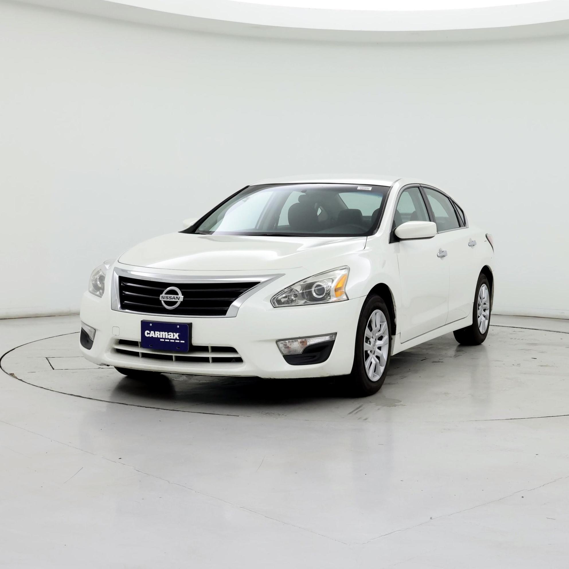 Thumbnail: 2014 Nissan Altima - 4