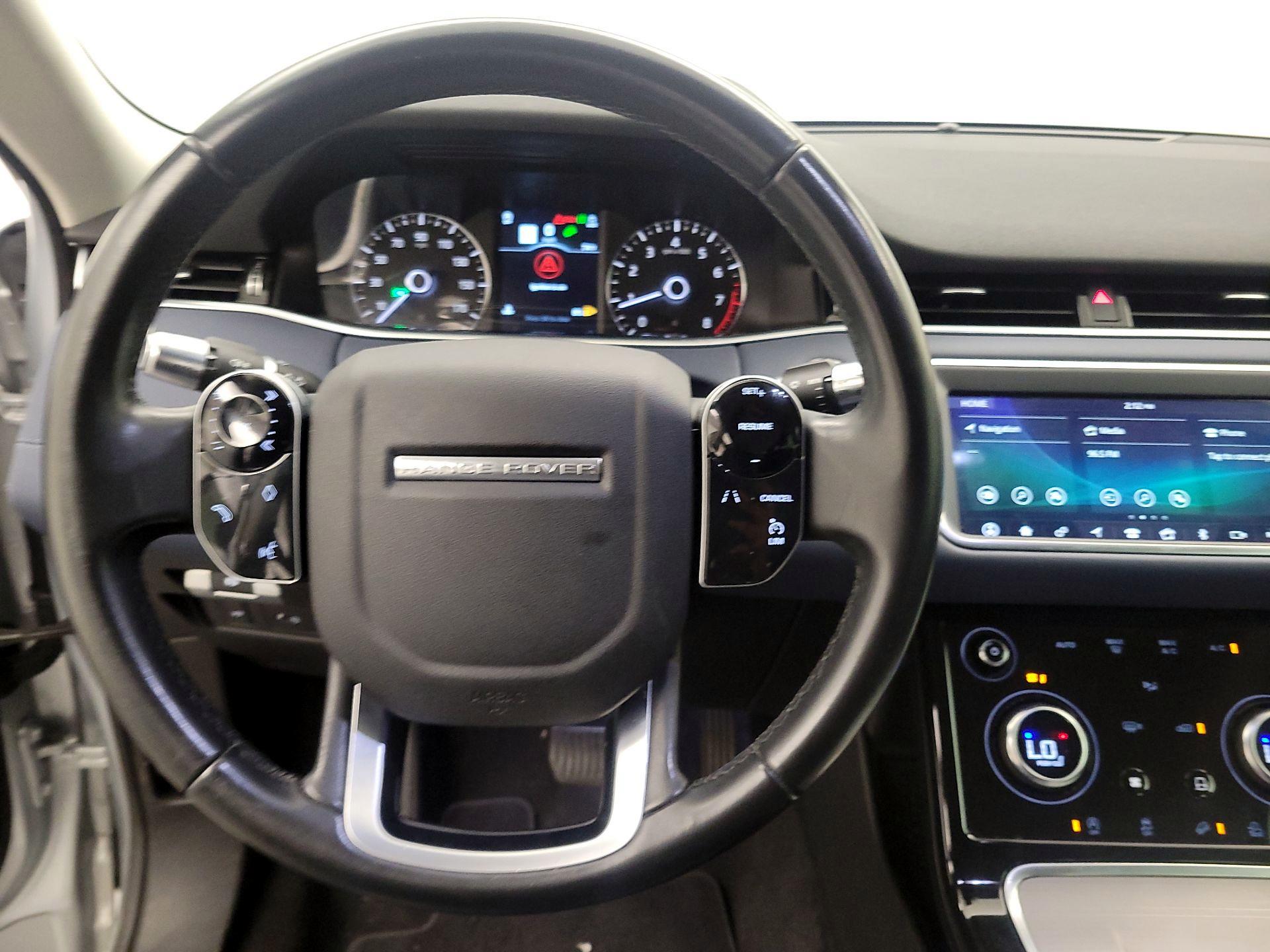 Thumbnail: 2020 Land Rover Range Rover Evoque - 10