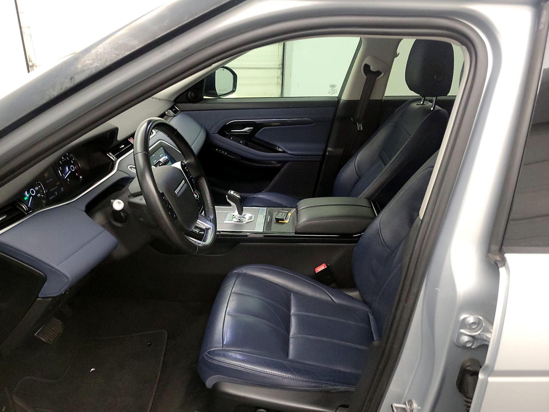Thumbnail: 2020 Land Rover Range Rover Evoque - 11
