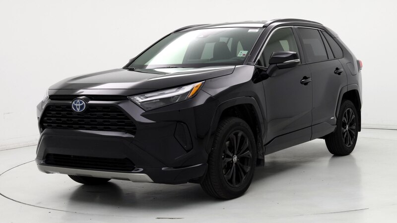 2023 Toyota RAV4 SE 4