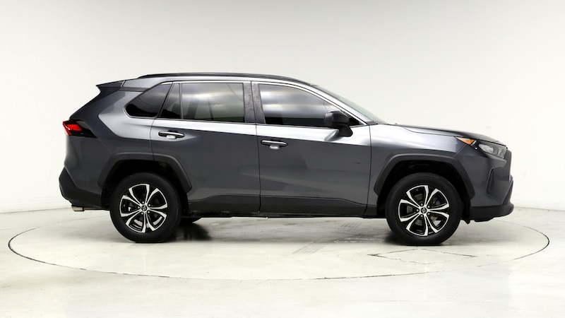 2021 Toyota RAV4 LE 7