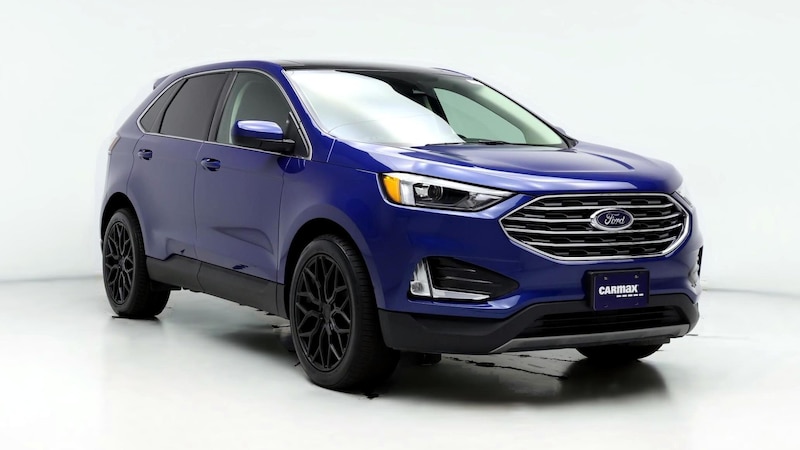 2022 Ford Edge SEL Hero Image