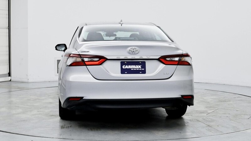 2022 Toyota Camry LE 6