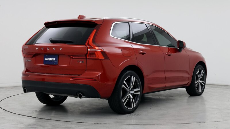 2019 Volvo XC60 T5 Momentum 8