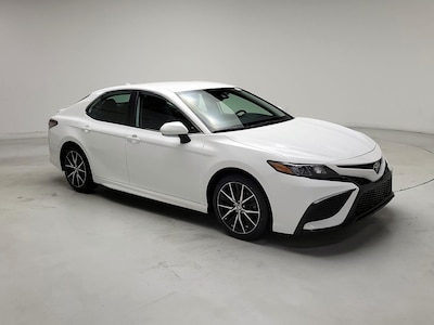 2022 Toyota Camry LE -
                Miami, FL