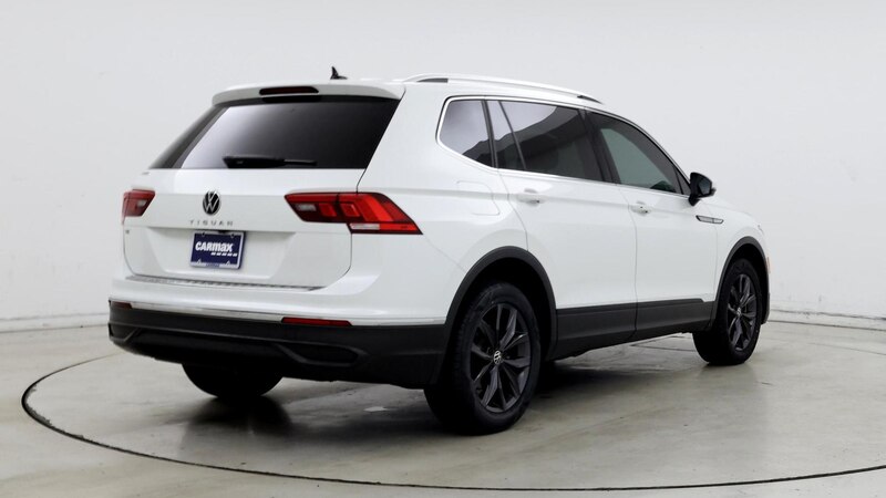 2023 Volkswagen Tiguan SE 8