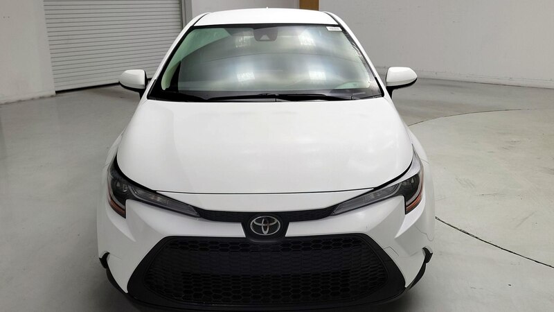 2022 Toyota Corolla LE 2