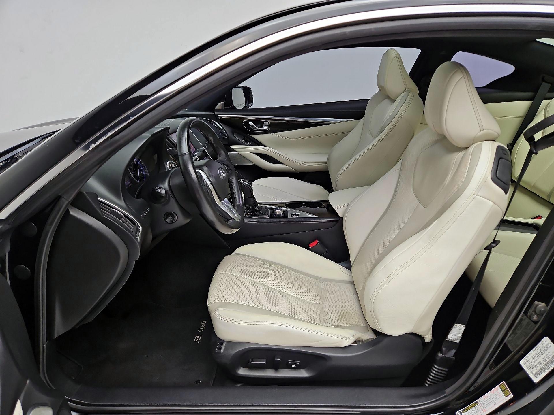 Thumbnail: 2017 INFINITI Q60 - 11