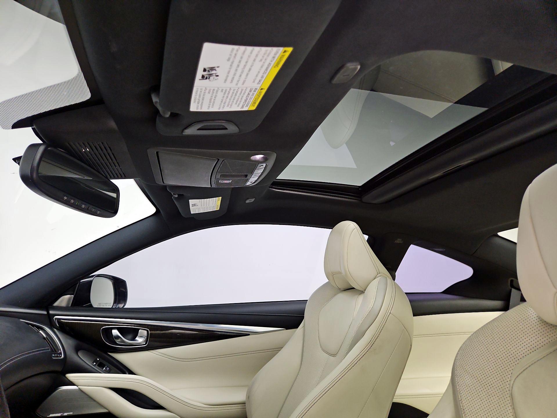 Thumbnail: 2017 INFINITI Q60 - 20