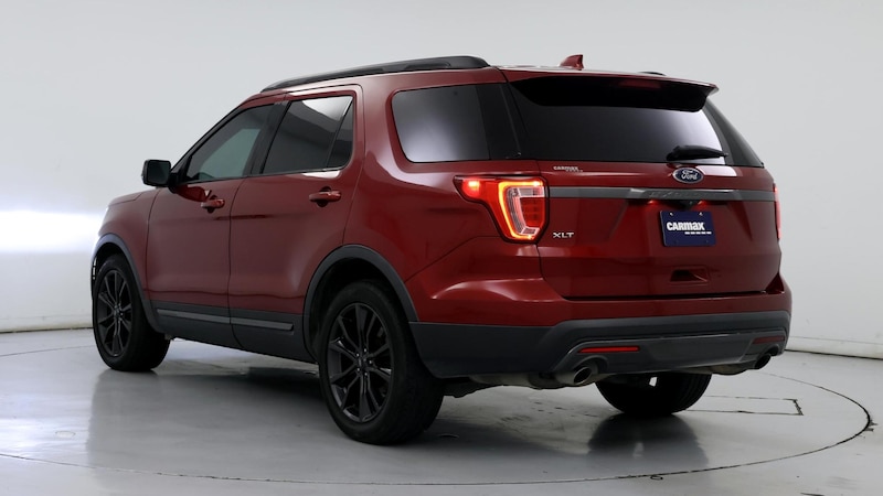 2017 Ford Explorer XLT 2