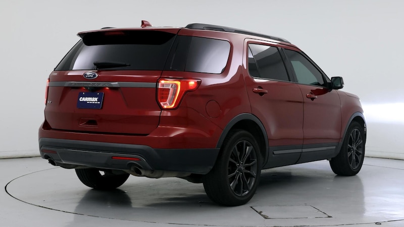 2017 Ford Explorer XLT 8