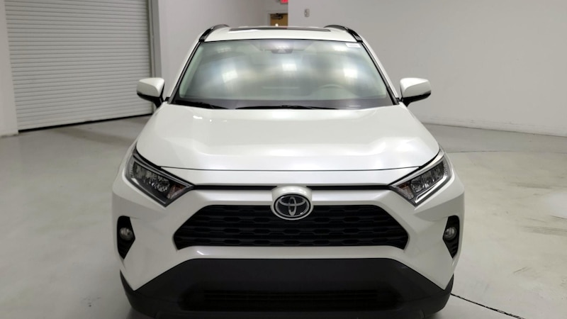 2021 Toyota RAV4 XLE Premium 2