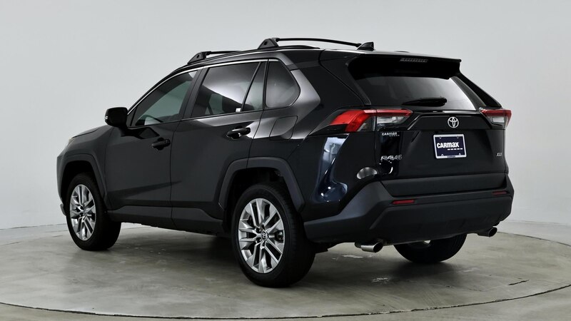 2023 Toyota RAV4 XLE Premium 2