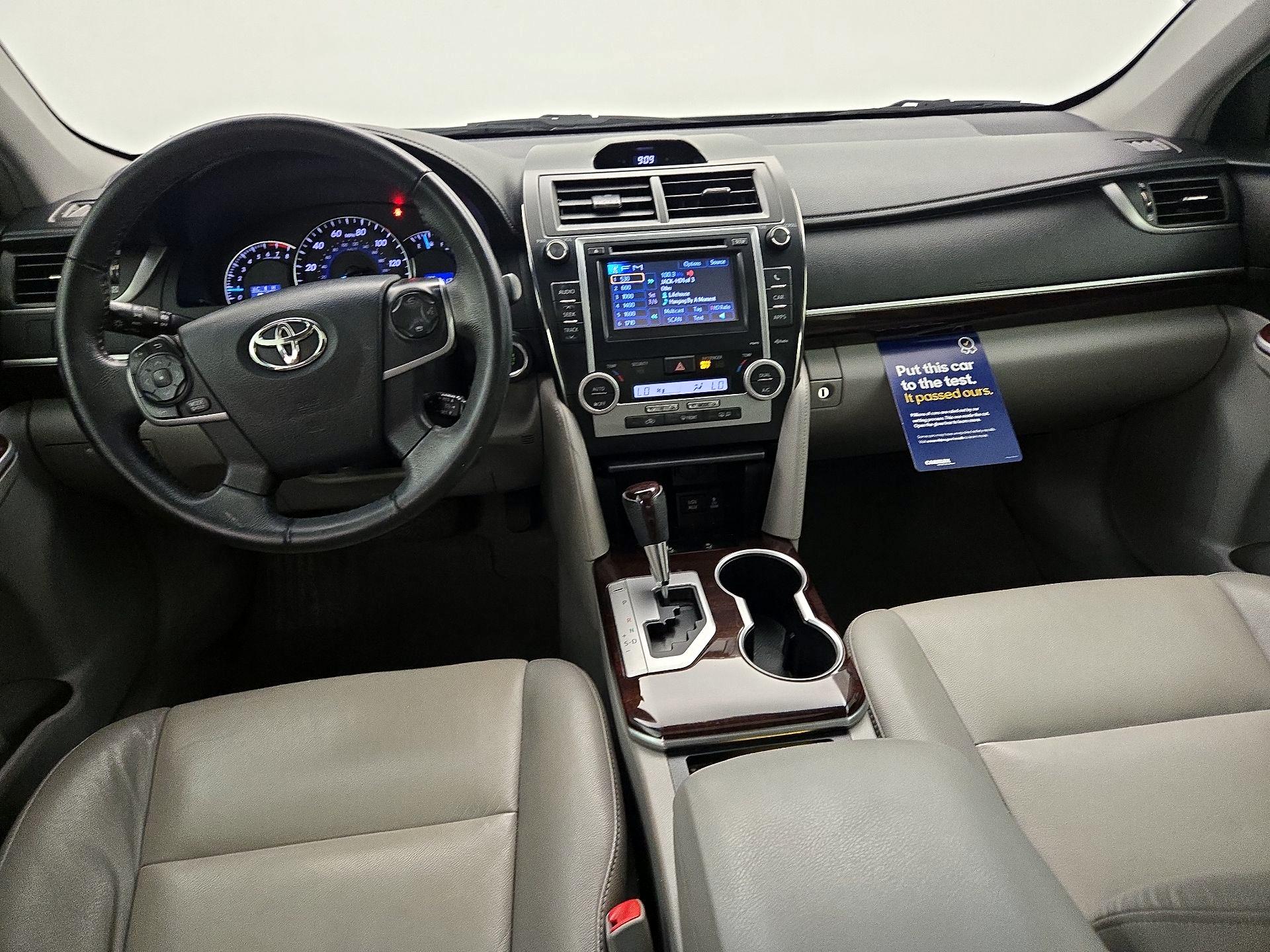 Thumbnail: 2013 Toyota Camry - 9