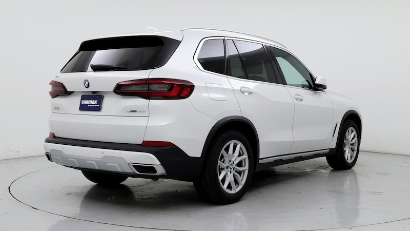 2022 BMW X5 sDrive40i 8