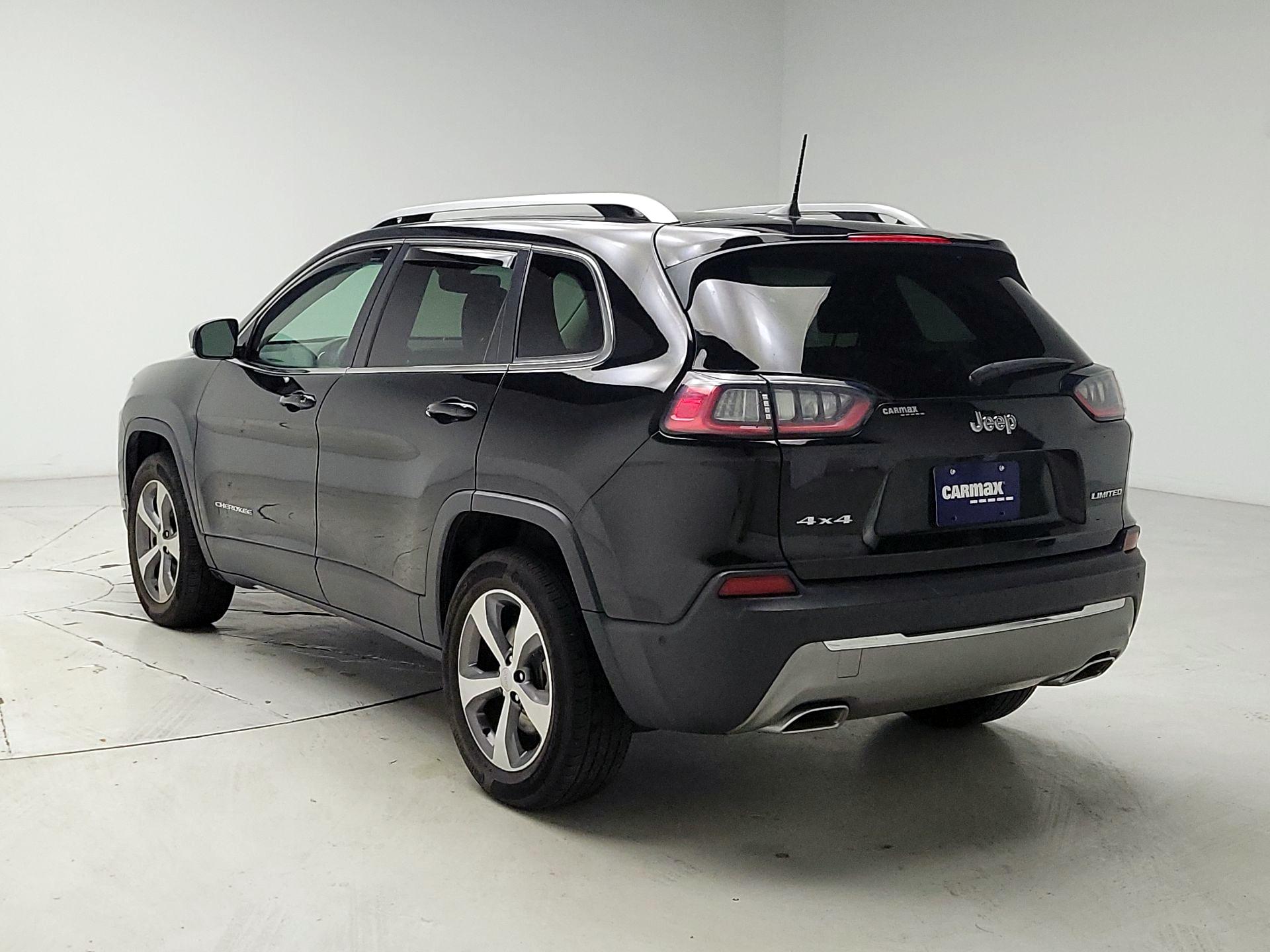 Thumbnail: 2021 Jeep Cherokee - 7