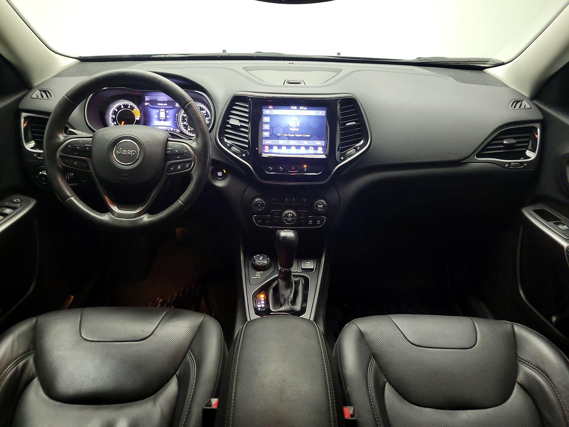 Thumbnail: 2021 Jeep Cherokee - 8