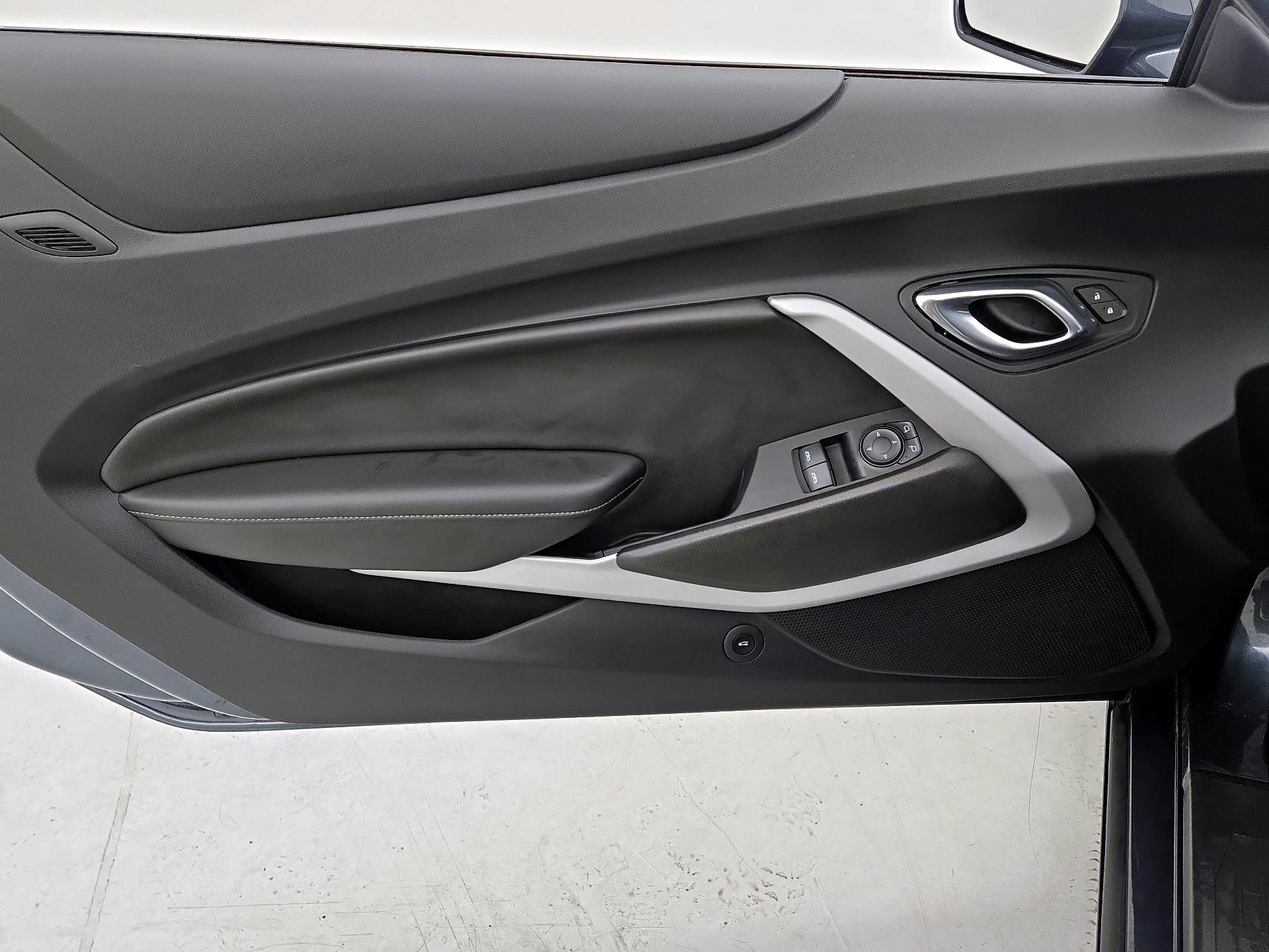 Thumbnail: 2021 Chevrolet Camaro - 12