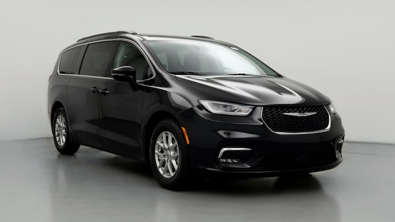 2022 Chrysler Pacifica Touring Hero Image