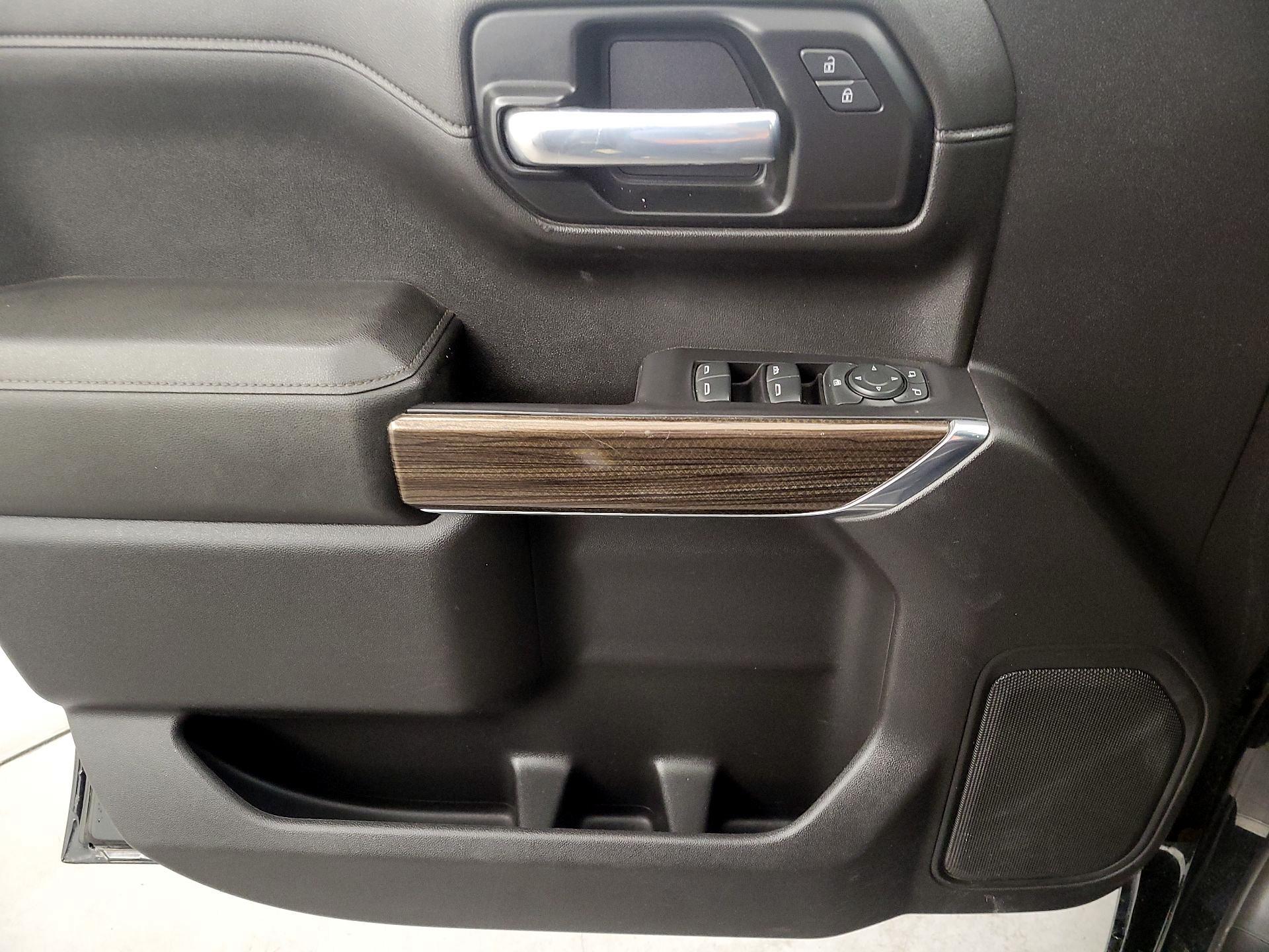 Thumbnail: 2021 Chevrolet Silverado 1500 - 12