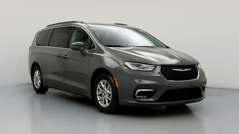 2022 Chrysler Pacifica Touring L Hero Image