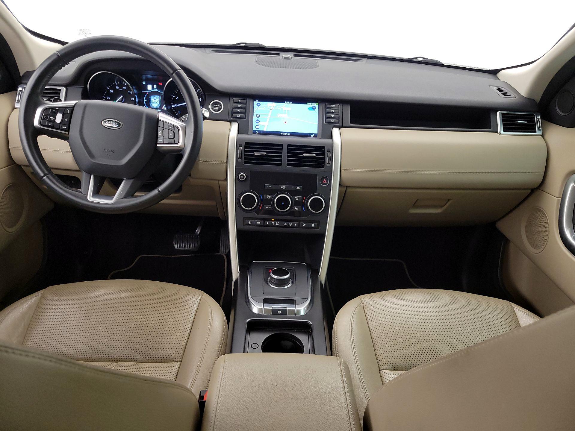 Thumbnail: 2019 Land Rover Discovery Sport - 9