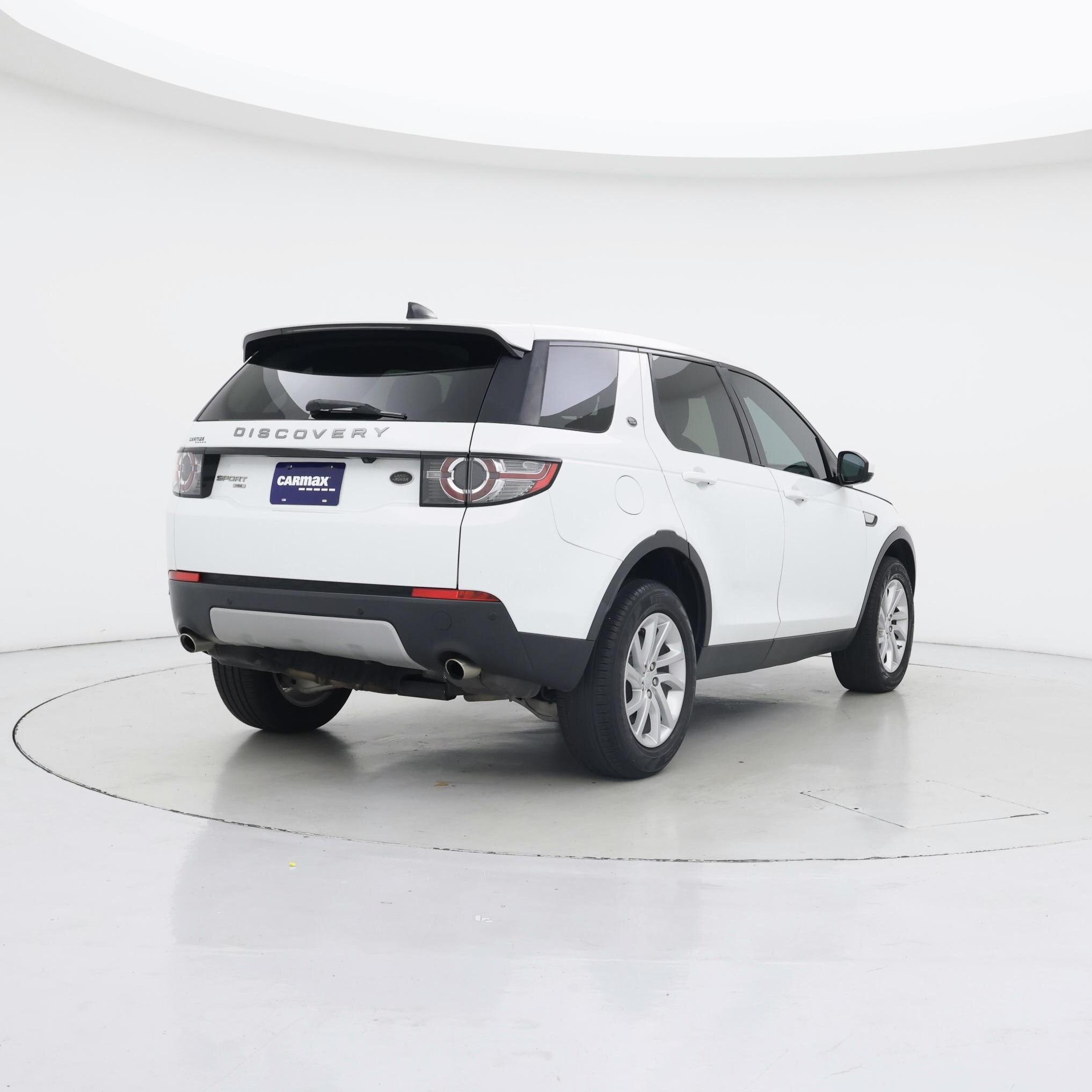 Thumbnail: 2019 Land Rover Discovery Sport - 8