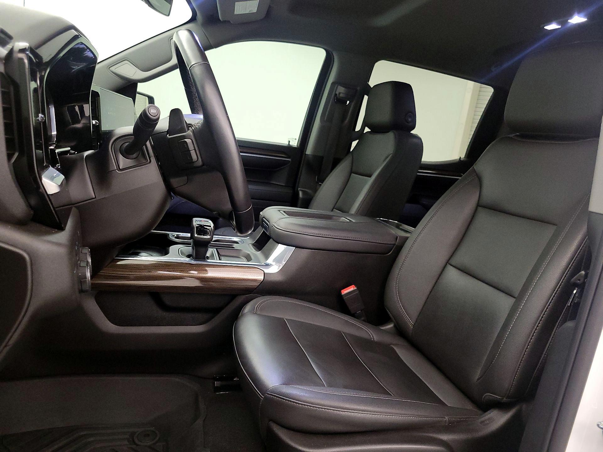 Thumbnail: 2022 Chevrolet Silverado 1500 - 11