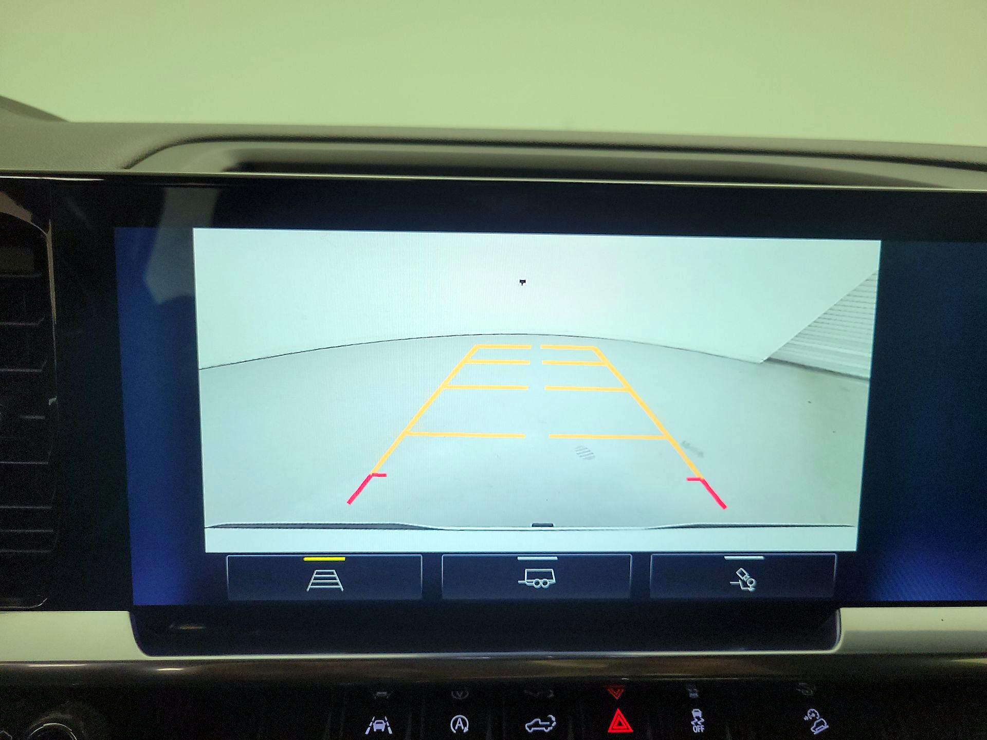 Thumbnail: 2022 Chevrolet Silverado 1500 - 15