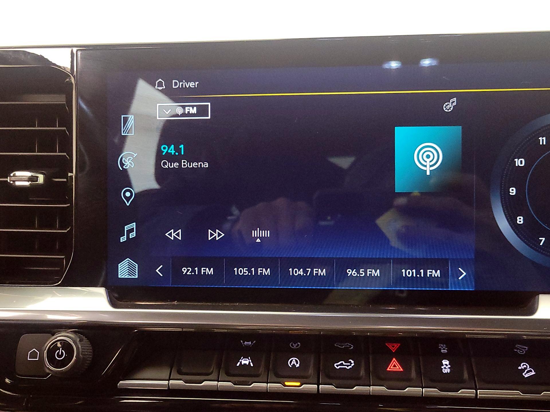 Thumbnail: 2022 Chevrolet Silverado 1500 - 16