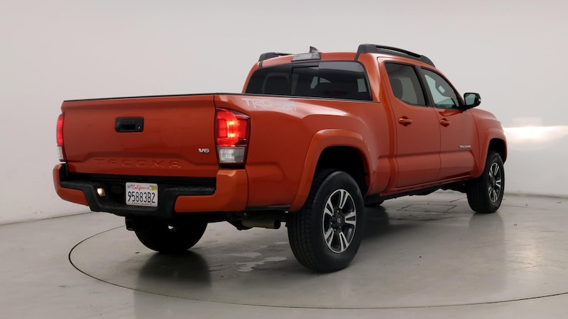 2017 Toyota Tacoma TRD Sport 8