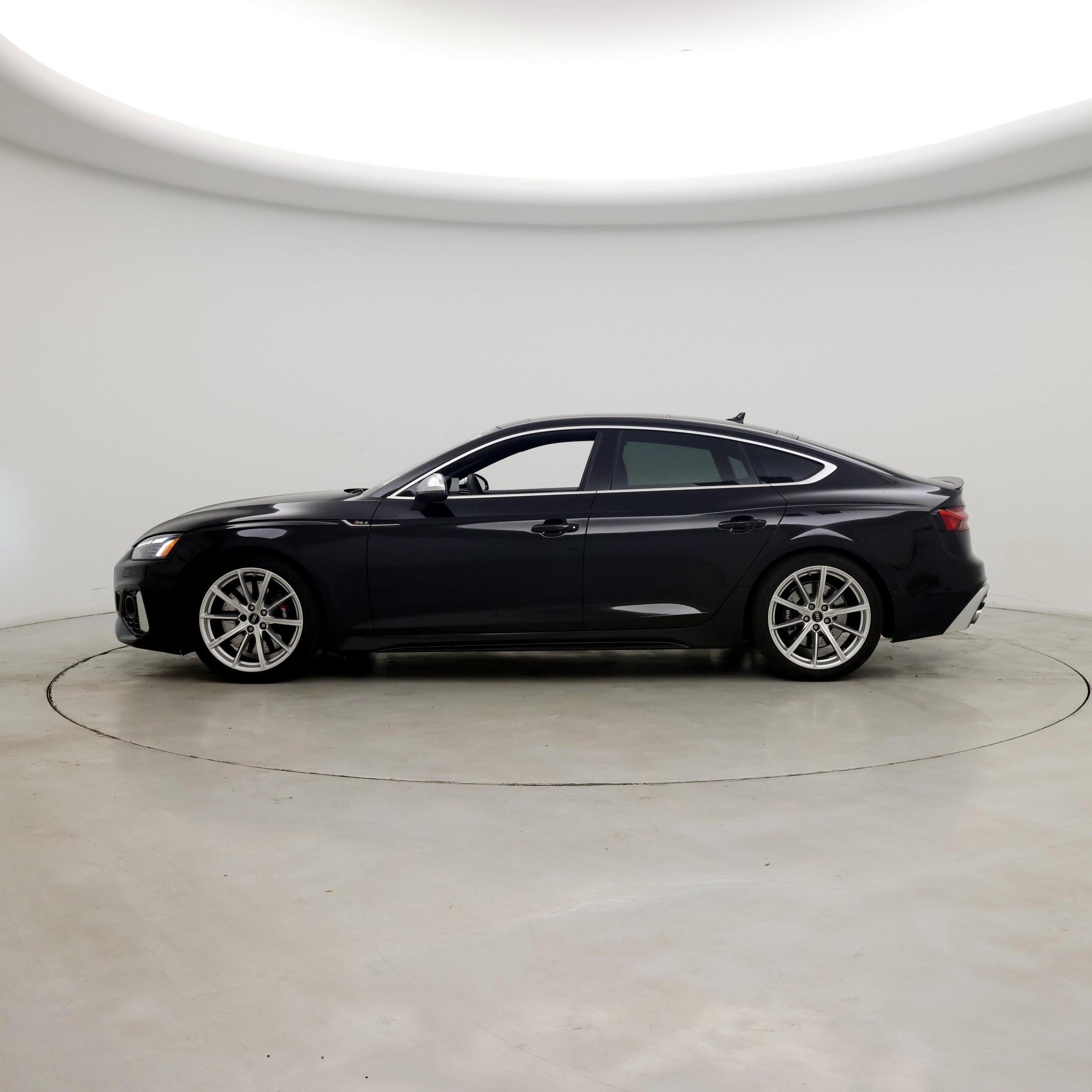 Thumbnail: 2023 Audi RS 5 - 3