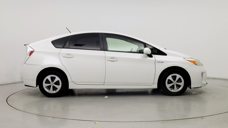 2013 Toyota Prius Four 7