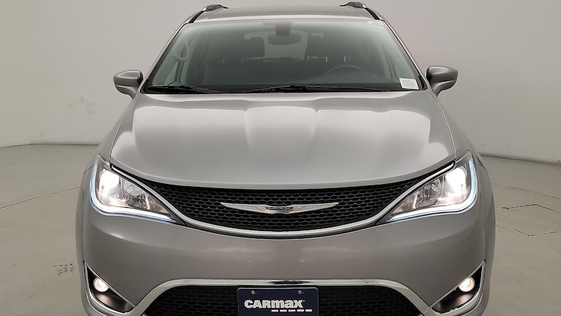 2018 Chrysler Pacifica L 2