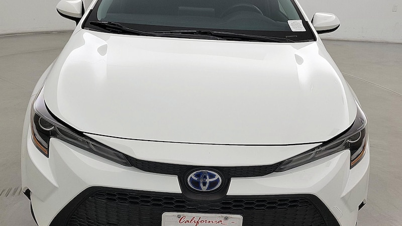 2022 Toyota Corolla LE 2