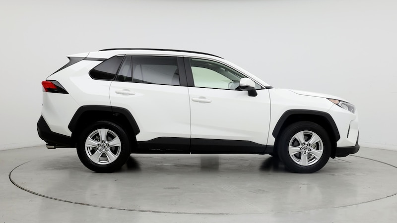 2019 Toyota RAV4 XLE 7