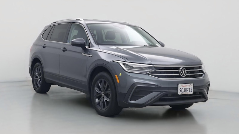 2022 Volkswagen Tiguan SE Hero Image