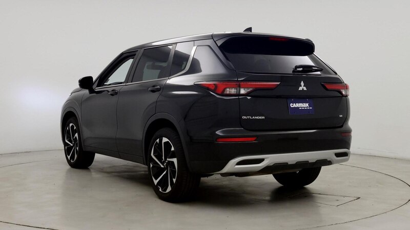 2022 Mitsubishi Outlander SE 2