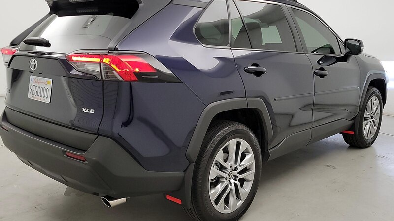 2023 Toyota RAV4 XLE Premium 5